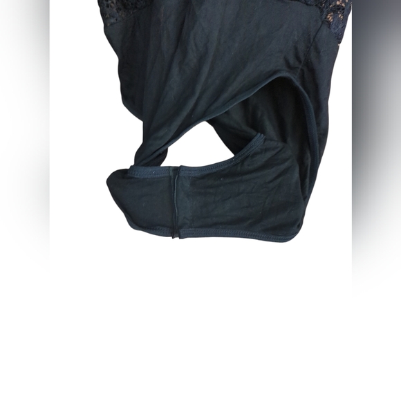 Avidlove V-Neck Short Sleeve Lace Bodysuit Size Small Brand New With Tags. - Picture 8 of 10